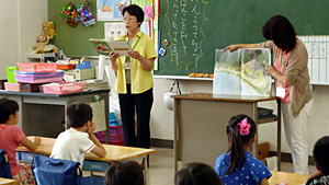 朝の読み聞かせ