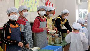 給食開始
