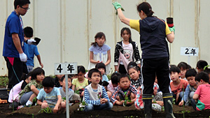 2年 学年菜園