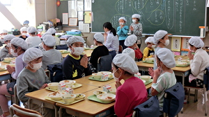 学校給食