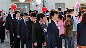 横浜 市 小学校 卒業 式