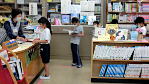 学校図書館