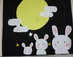 月とうさぎの絵