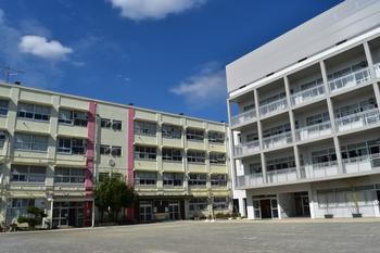 長津田小学校写真