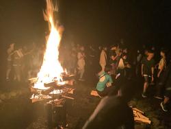キャンプファイヤー
