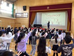 リズムジャンプ