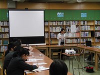 区から来た栄養士さんからお話をいただいています