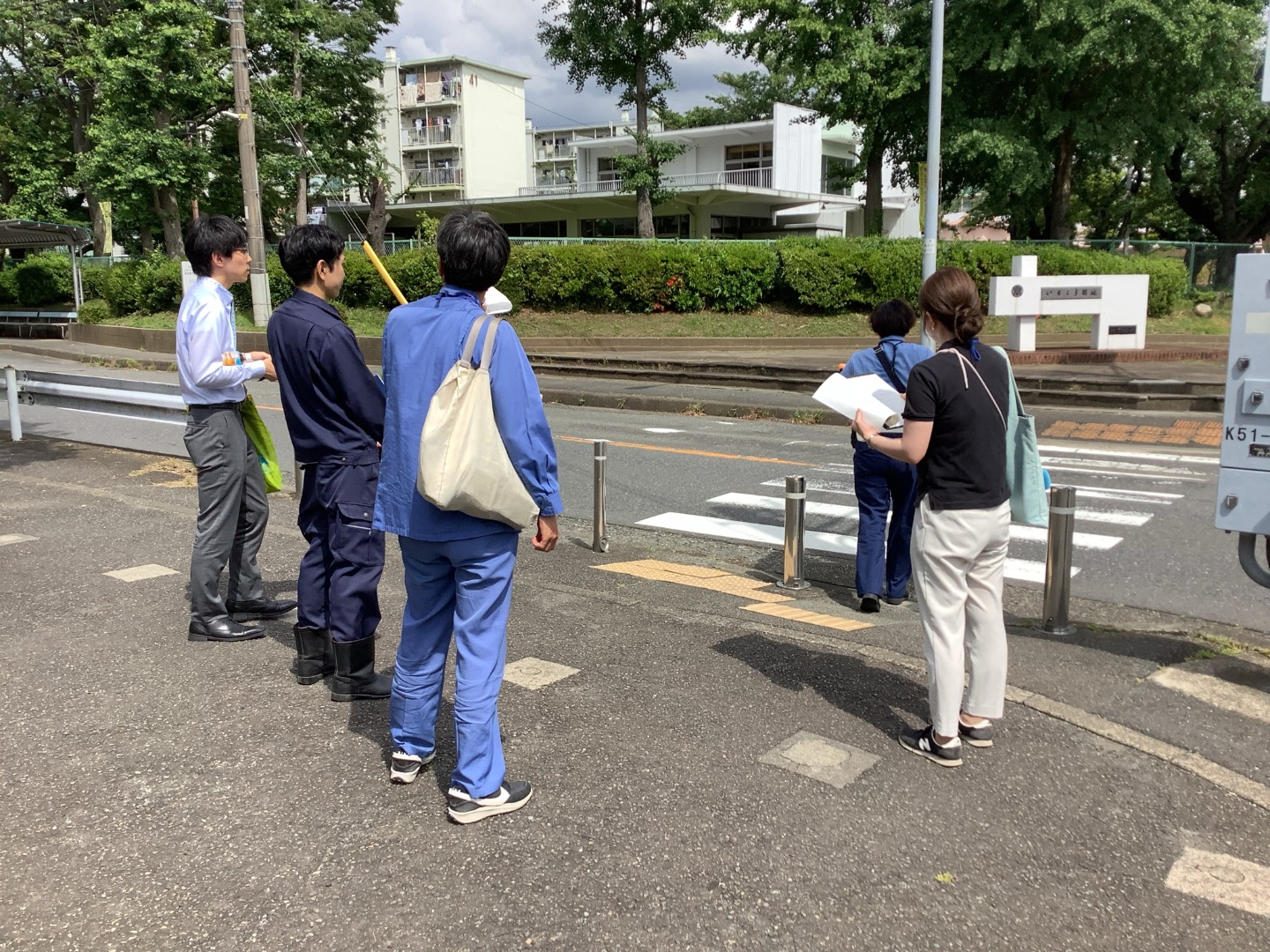 着衣水泳
