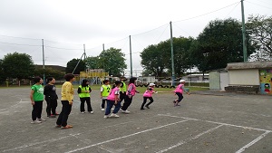 着衣水泳